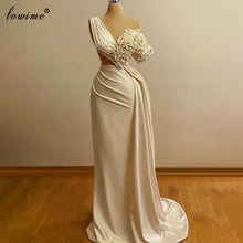 Load image into Gallery viewer, 3 Designs Elegant Celebrity Dresses Long Mermaid Dubai Runaway Red Carpet Dresses Women Party Night Formal Evening Dresses Robes