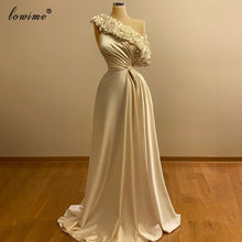Load image into Gallery viewer, 3 Designs Elegant Celebrity Dresses Long Mermaid Dubai Runaway Red Carpet Dresses Women Party Night Formal Evening Dresses Robes
